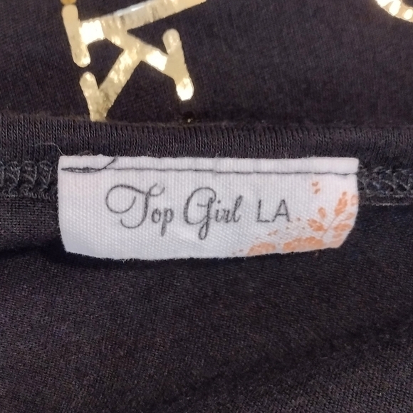 Top Girl LA - Backless Crop Top - Picture 5 of 6